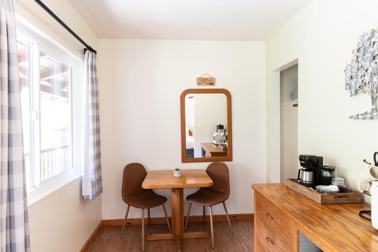 Buckeye Tree Lodge Три-Риверс Экстерьер фото